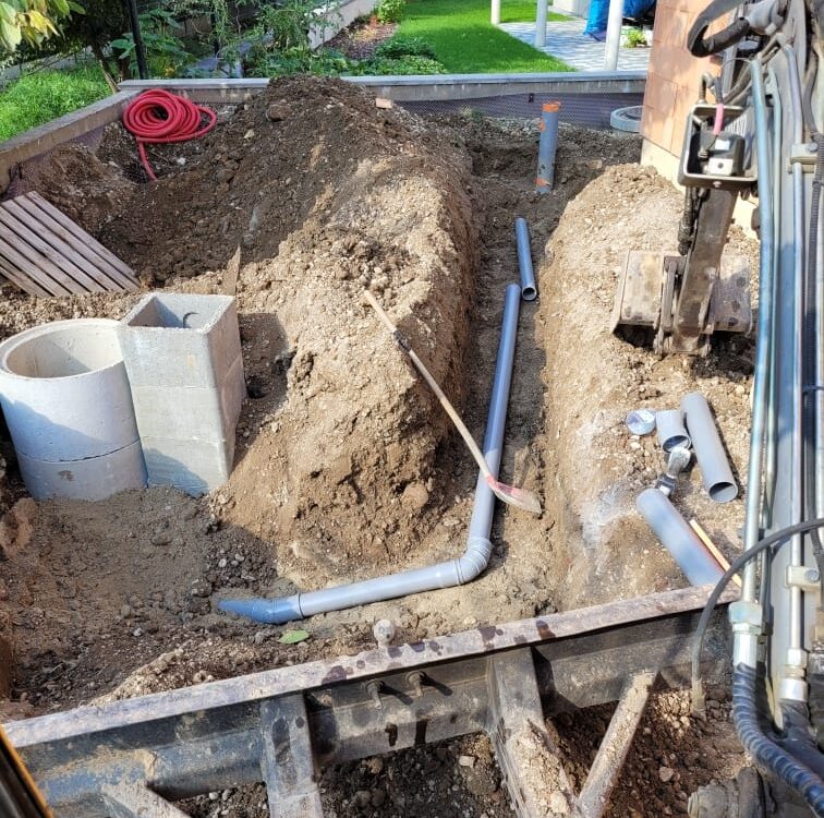 EVACUATION EAU 756X750 | OECHSEL F. SAS Quels sont les avantages d’un puits d’infiltration pour gérer les eaux pluviales chez soi ? Sélestat