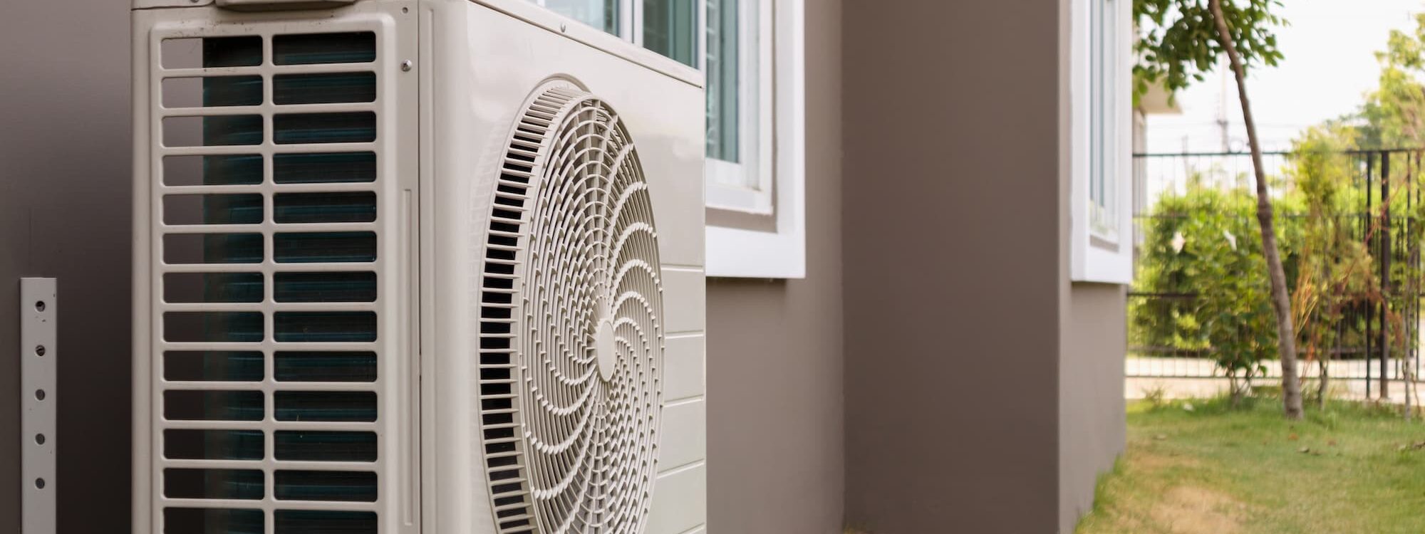 INSTALLATION_CHAUFFAGE_CLIMATISATION_REVERSIBLE_1 2000X750 | OECHSEL F. SAS Comment choisir la puissance idéale pour une climatisation réversible selon la taille de sa pièce ? Colmar